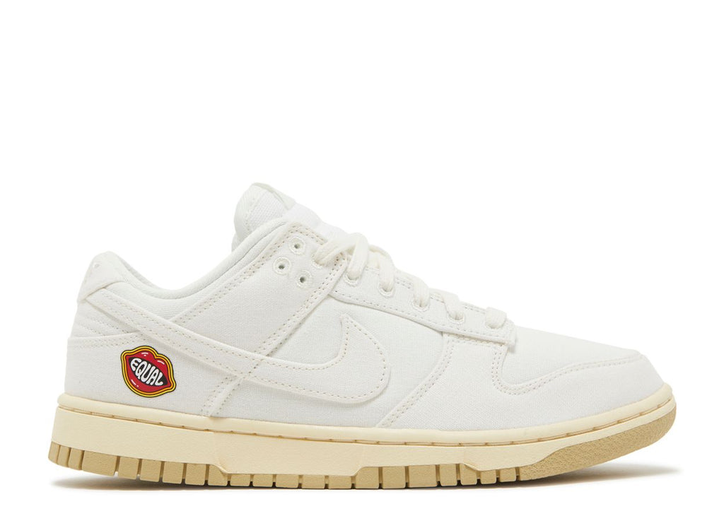 WMNS DUNK LOW SE 